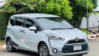 2018 Toyota Sienta 1.5 V สี S/M