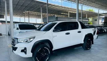 TOYOTA REVO 2.8 ROCCO 4WD PRERUNNER ปี 2019 รถสวย มือแรก ไมล์น้อย 6 หมื่น TOP สุด รับประกันตัวถังสวย
