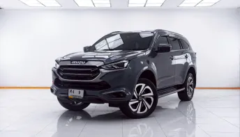 1E174 ISUZU MU-X 3.0 ULTIMATE AT 2021