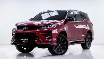 5C165 TOYOTA FORTUNER 2.8 GR SPORT 4WD AT 2022