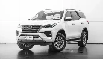 2022 TT FORTUNER 2.4 V 2WD (MNC) A/T