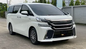 Toyota Vellfire 2.5 Hybrid V ปี 2017