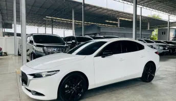MAZDA3 2.0 SP ปี 2022 รถสวย มือแรกออกห้าง สภาพพร้อมใช้ ไมล์น้อย TOP Sunroof รับประกันตัวถังสวย
