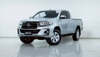 2B106 TOYOTA HILUX REVO 2.4 E PLUS PRERUNNER SMART CAB MT 2017