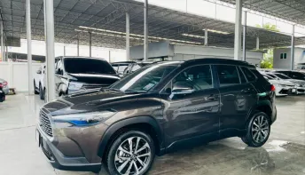 TOYOTA CROSS 1.8 PREMIUM SAFETY HYBRID 2021 รถสวย มือแรก พร้อมใช้ ไมล์น้อย TOP รับประกันตัวถัง