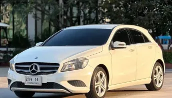 Mercedes-Benz A180 ปี 2013 (W178)