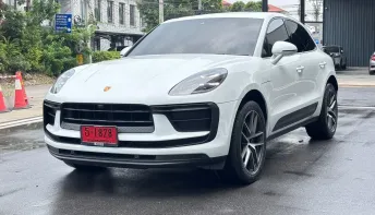 Porsche Macan 2.0 PDK 2023 ขาวเบาะแดง ไมล์น้อย