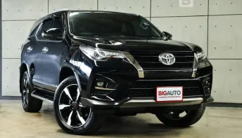 2019 Toyota FORTUNER 2.8 TRD Sportivo SUV AT ไมล์แท้ 7 หมื่น รุ่นTOPสุด MODEL Gen.3 B8137