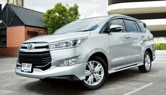 2017 TOYOTA INNOVA 2.8 CRYSTA V MPV