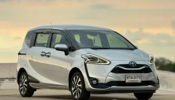 Toyota Sienta 1.5 V ปี 2019 จด 2020