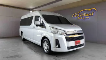 2020 TOYOTA COMMUTER 2.8 GL AT