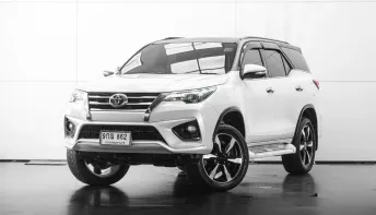 2016 TT Fortuner 2.8 TRD SPORTIVO 2WD A/T