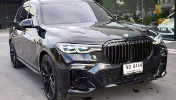 2022 BMW X7 xDrive30d M SPORT สีดำ