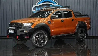 FORD RANGER DOUBLE CAB 3.2 Wildtrak 4x4 AT ปี 2015 จด 2016 สีส้ม