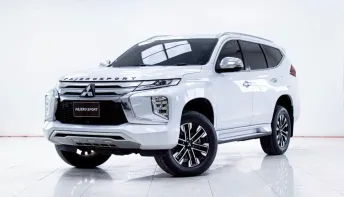 5C211 MITSUBISHI PAJERO 2.4 GT PLUS AT 2021