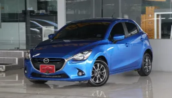 Mazda 2 1.3 Sports High Plus ปี 2017 รถบ้านมือเดียว ใช้น้อยเข้าศูนย์ตลอด สวยเดิมทั้งคัน ออกรถ0บาท