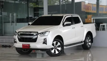Isuzu D-Max 3.0 Hi-LANDER M AT ปี 2021 รถบ้านมือเดียว ไมล์แท้50,000โล สวยบางเดิมทั้งคัน ฟรีดาวน