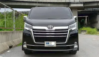 Toyota Majesty 2.8 Premium รถออกศูนย์ปี 2020 สีดำ
