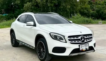 MERCEDES-BENZ GLA250 AMG DYNAMIC ปี 2018 ตัวท็อปสุด