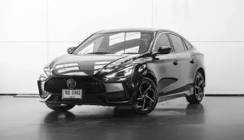 2021 MG5  1.5 X. SUNROOF A/T