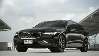 Volvo V60 T8 Inscription Recharge ปี 2021  มือเดียวป้ายแดง VPSP เหลือ ถึงปี 26 คันนี้ออพชั่นเต็ม