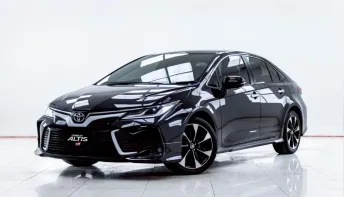 5C251 TOYOTA ALTIS 1.8 GR SPORT AT 2020