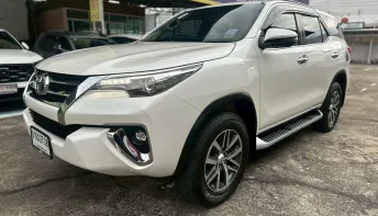 Toyota Fortuner 2.4 V ปี 2019