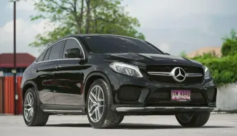 Benz GLE350d Coupe 4MATIC ปี 2016 รถมือเดียว ป้ายแดง เซอร์วิสศูนย์