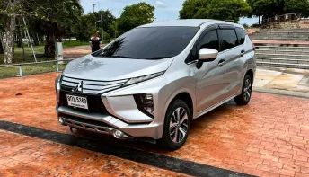 Mitsubishi XPANDER 1.5 GT เกียร์ออโต้ ปี 2019/2020 ผ่อนเริ่มต้น 8,*** บาท