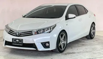Toyota Altis 1.8 E เกียร์ออโต้ ปี 2014 ผ่อนเริ่มต้น 5,*** บาท