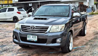 Toyota Vigo Champ Smart Cab 2.5 E เกียร์ธรรมดา ปี 2012 ผ่อนเริ่มต้น 4,*** บาท