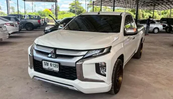 Mitsubishi Triton All New Mega Cab 2.5 GLX เกียร์ธรรมดา ปี 2020/2021 ผ่อนเริ่มต้น 6,*** บาท