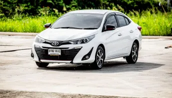 2019 Toyota Yaris Ativ 1.2 S รถเก๋ง 4 ประตู 