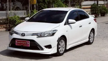 2013 Toyota VIOS 1.5 E รถเก๋ง 4 ประตู ผ่อน 5,000/6ปี