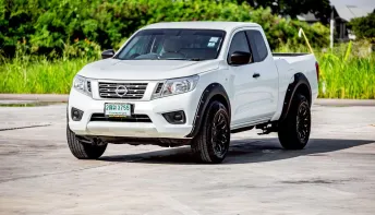 2017 Nissan Navara 2.5 รถกระบะ 