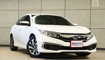 2019 Honda CIVIC 1.8 FC E Sedan AT ไมล์แท้ 5 หมื่น หายากมากครับกับเลขไมล์น้อยเหมือนคันนี้ B6662