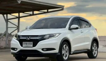 Honda HR-V 1.8 E สีขาว ปี 2015
