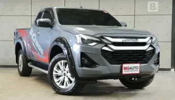 2024 Isuzu D-MAX 3.0 Space Cab Vcross Z 4WD Pickup MT ไมล์แท้ 1 หมื่น รับประกัน3 ปี 100,000 KM B8616
