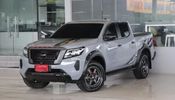 Nissan Navara 2.5 Calibre Black Edition ออโต้ ปี 2023 รถบ้านมือเดียว 20,000โล สวยสภาพป้ายแดง ฟรีดาวน