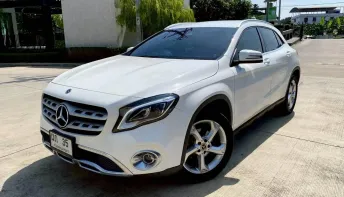 Mercedes-Benz GLA200 Urban 2019 (W156 Facelift)