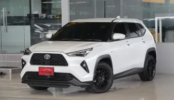 Toyota Yaris Cross 1.5 HEV SMART ปี 2024 สภาพป้ายแดง รถบ้านมือเดียว Warranty2027 ไมล์1x,xxxโล ฟรีดาว