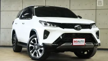 2021 Toyota FORTUNER 2.8 Legender (Black top) 4WD SUV AT ไมล์แท้ รับประกัน 5 ปี 150,000 KM B338