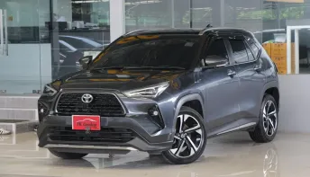Toyota Yaris Cross 1.5 HEV PREMIUM LUXURY ปี 2024 รถบ้านมือเดียว Warranty2027 สภาพป้ายแดง ฟรีดาวน์