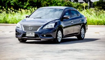 2013 Nissan Sylphy 1.6 รถเก๋ง 4 ประตู 