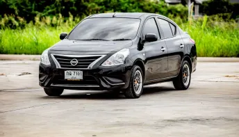 2015 Nissan Almera 1.2 E รถเก๋ง 4 ประตู 