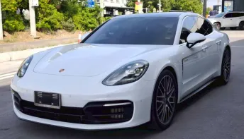 2022 PORSCHE PANAMERA 2.9 HYBRID 4E-HYBRID สี Carrara White Metallic