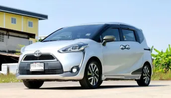 Toyota Sienta CVT 1.5V A/T ปี 2017