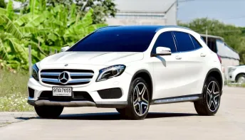 Mercedes-Benz GLA 250 AMG  7A/T ปี 2016 จด 2017