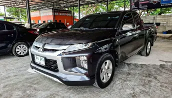 Mitsubishi Triton All New Mega Cab 2.5 GLX เกียร์ธรรมดา ปี 2020 ผ่อนเริ่มต้น 6,*** บาท