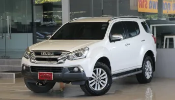 Isuzu MU-X 1.9 DVD ปี2018 รถบ้านแท้ๆ ใช้น้อยเข้าศูนย์ตลอด สวยเดิมทั้งคัน ยางดอกเต็ม ออกรถ0บาท